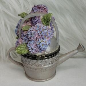 Vintage Floral Watering Can Trinketbox Filled With Rings Sz 7